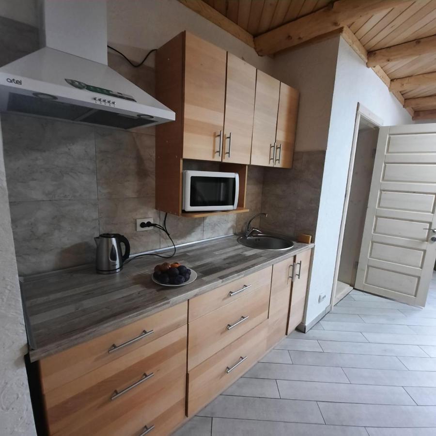 Ferienwohnung Vovna Tatariw Exterior foto
