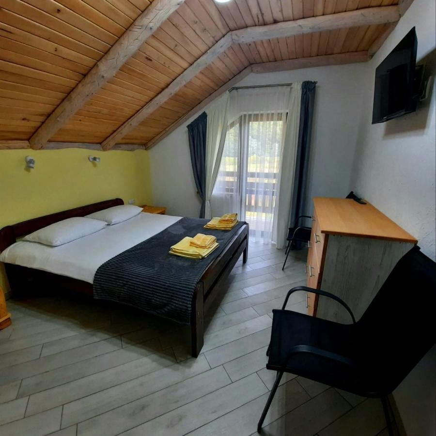 Ferienwohnung Vovna Tatariw Exterior foto